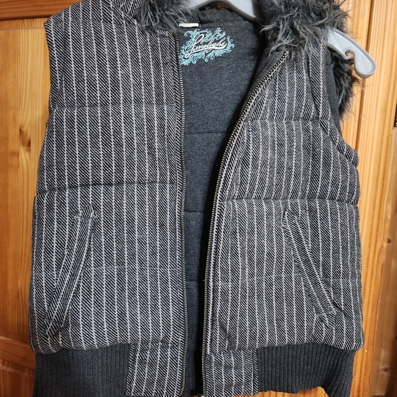 Womens limelight vest - Picture 2 of 8